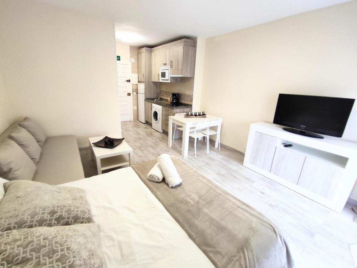 Benal Beach 905 En Primera Linea De Playa / Beachfront Беналмадена Екстериор снимка
